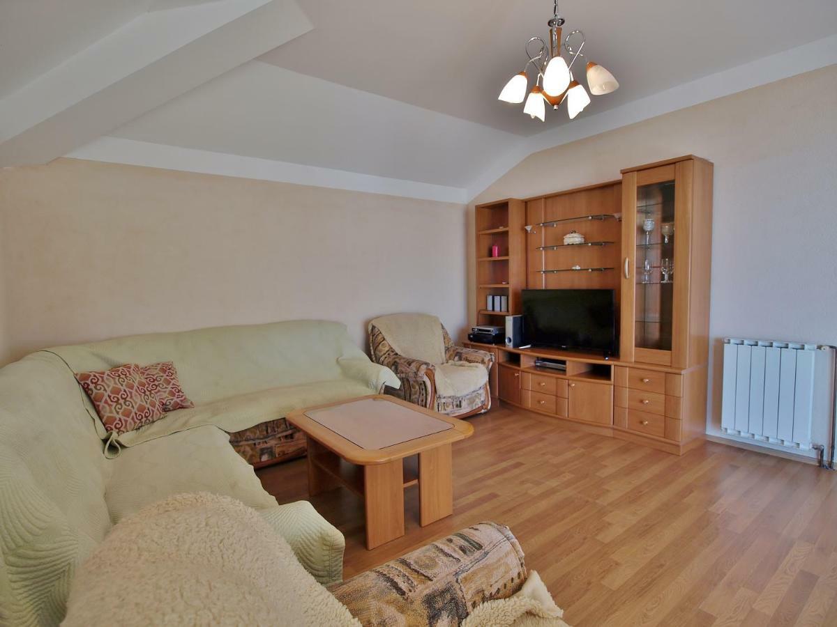 Apartmani Andelo I Ruzica Mundanije Kültér fotó