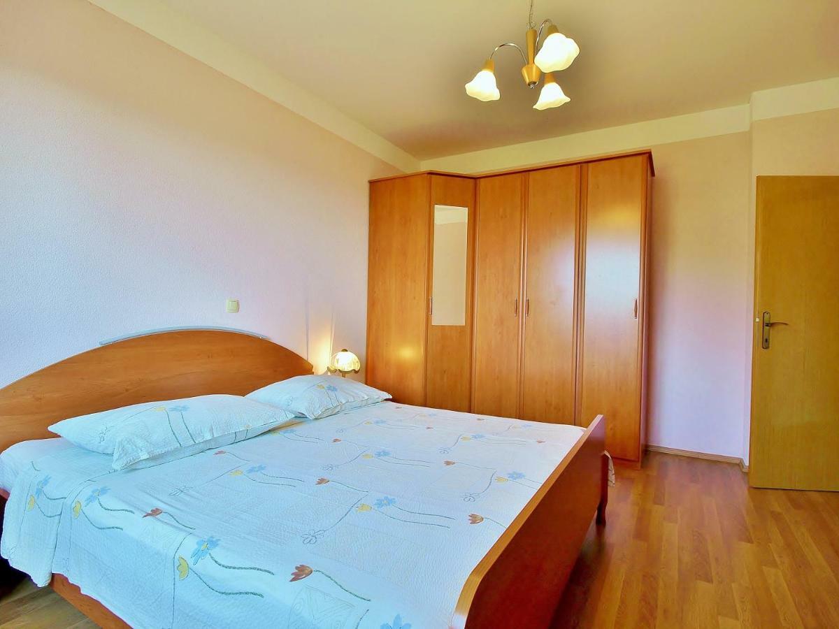 Apartmani Andelo I Ruzica Mundanije Kültér fotó