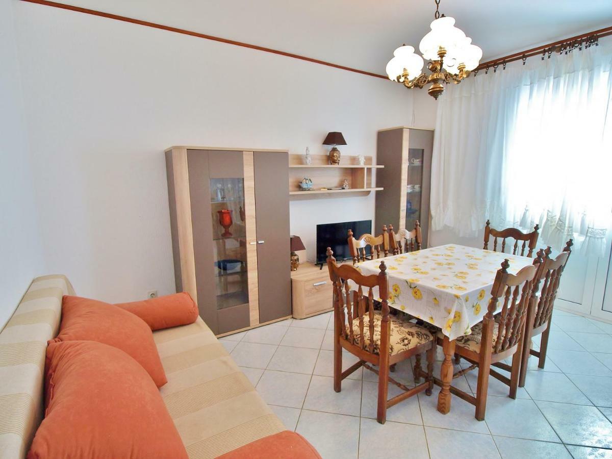 Apartmani Andelo I Ruzica Mundanije Kültér fotó